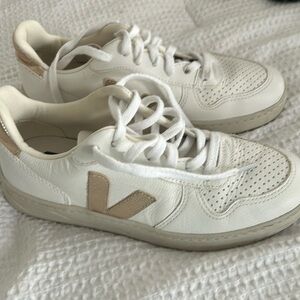 Veja sneakers